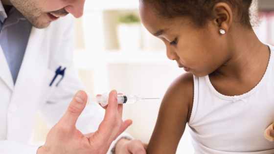 Read more about the article Vacinas ajudam a evitar problemas respiratórios em crianças